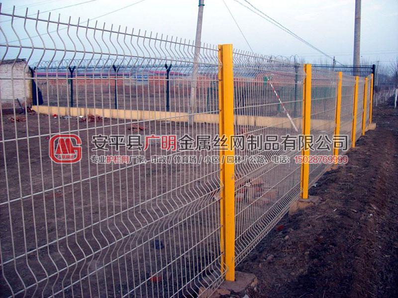 護(hù)欄網(wǎng)-按結(jié)構(gòu)分類