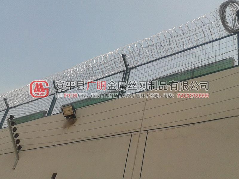 監(jiān)獄護欄網(wǎng)